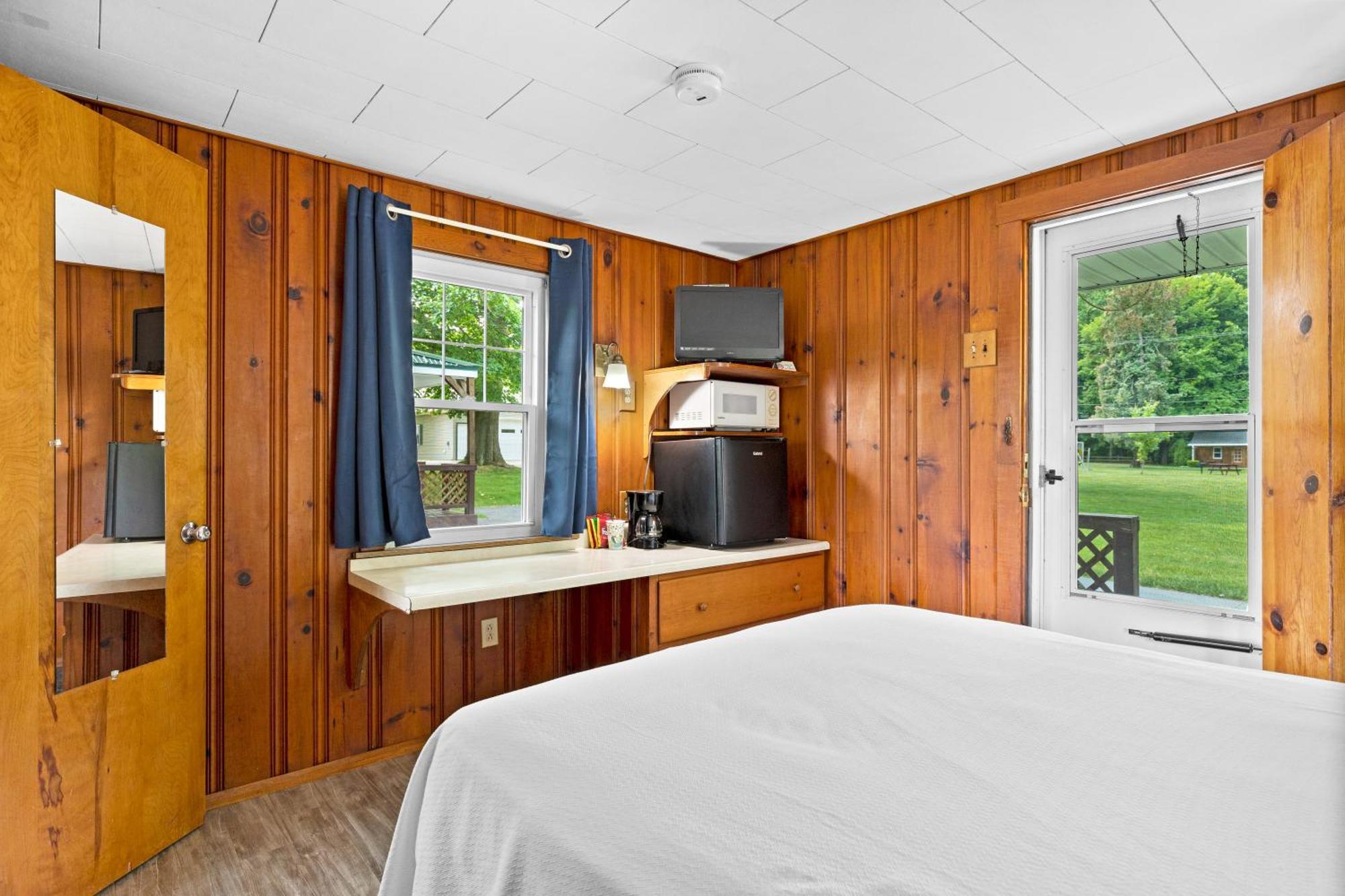 Lakeview On The Hotel North East